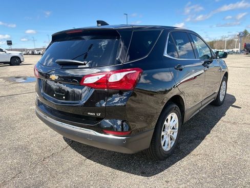 Used 2020 Chevrolet Equinox LT w/ Driver Convenience Package image 6