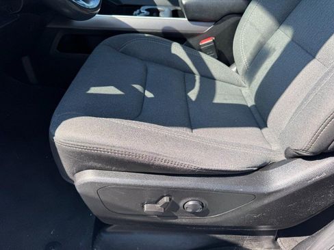 Used 2022 RAM 1500 Big Horn AWD/4WD image 13