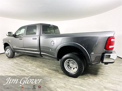 Used 2022 RAM 3500 Limited image 5