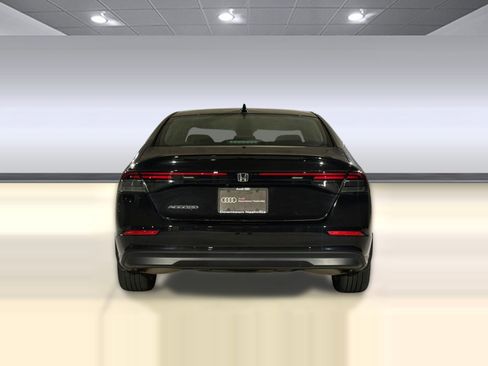 Used 2023 Honda Accord LX image 10