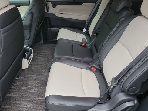 New 2026 Honda Odyssey Elite image 12