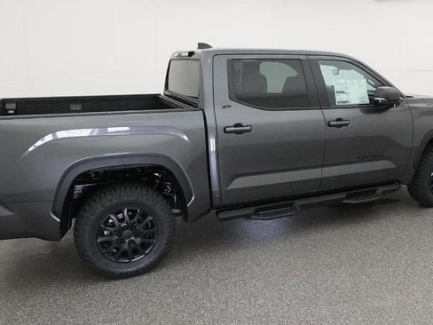 New 2026 Toyota Tundra SR5 AWD/4WD image 10