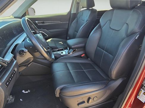 Used 2024 Kia Telluride SX w/ Towing Package image 23