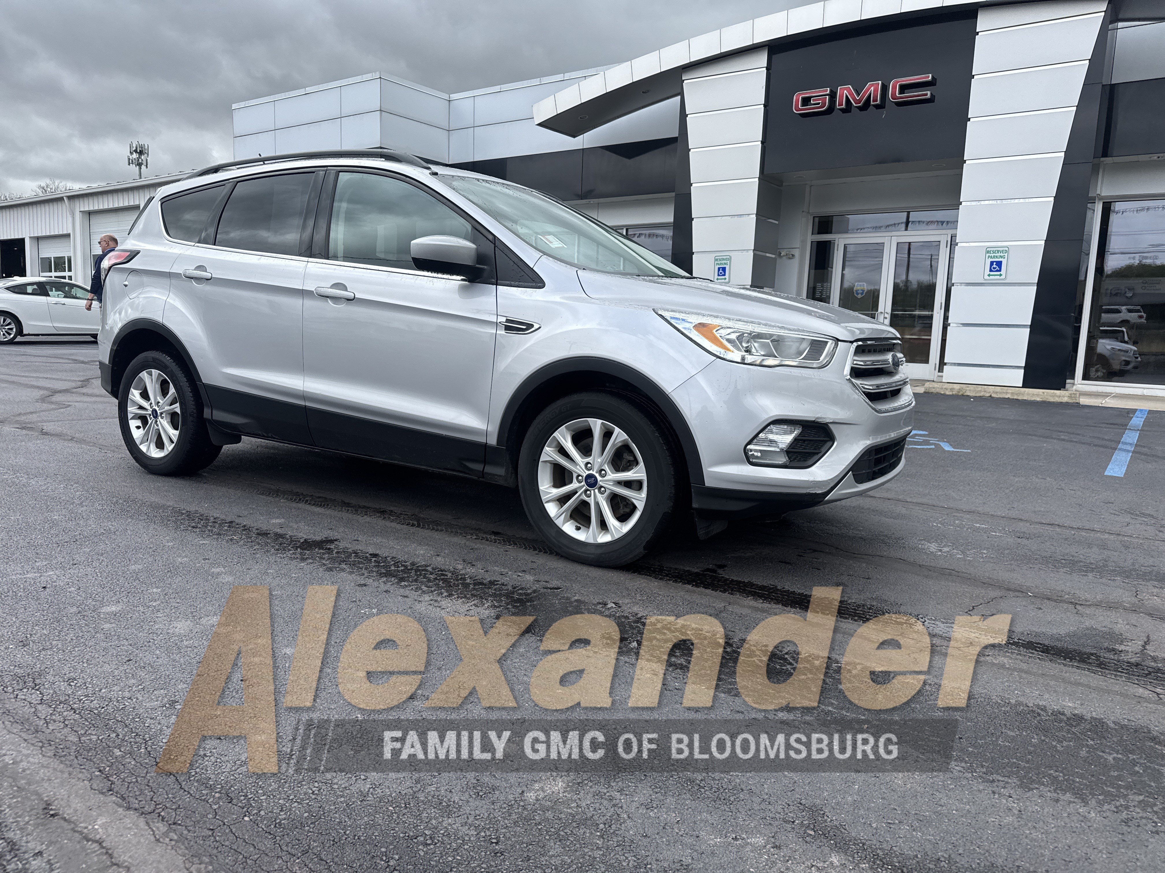 Used 2018 Ford Escape SEL AWD/4WD image 1