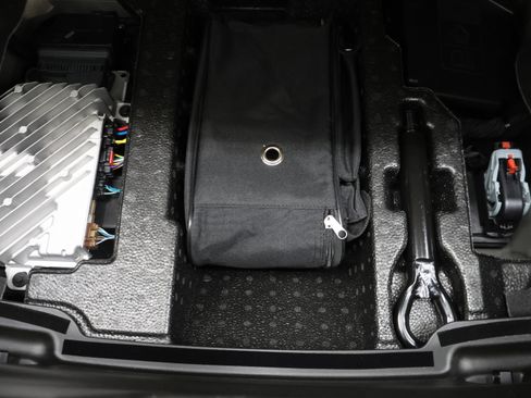 Used 2024 Chevrolet Camaro ZL1 RWD image 29