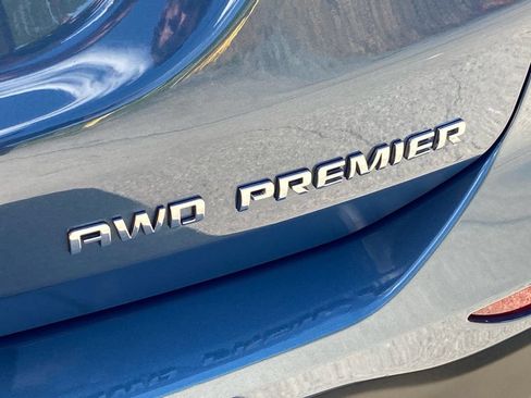 Certified 2024 Chevrolet Equinox Premier AWD/4WD image 17