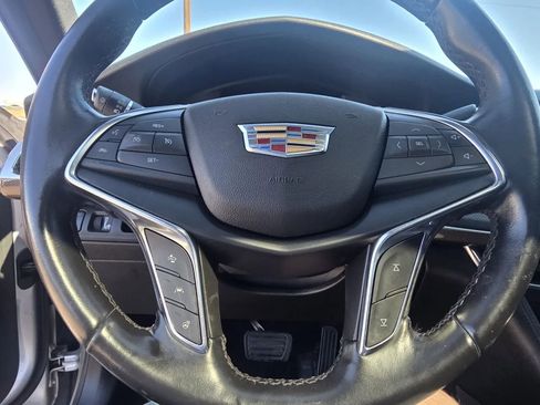 Used 2018 Cadillac CT6 Luxury image 22