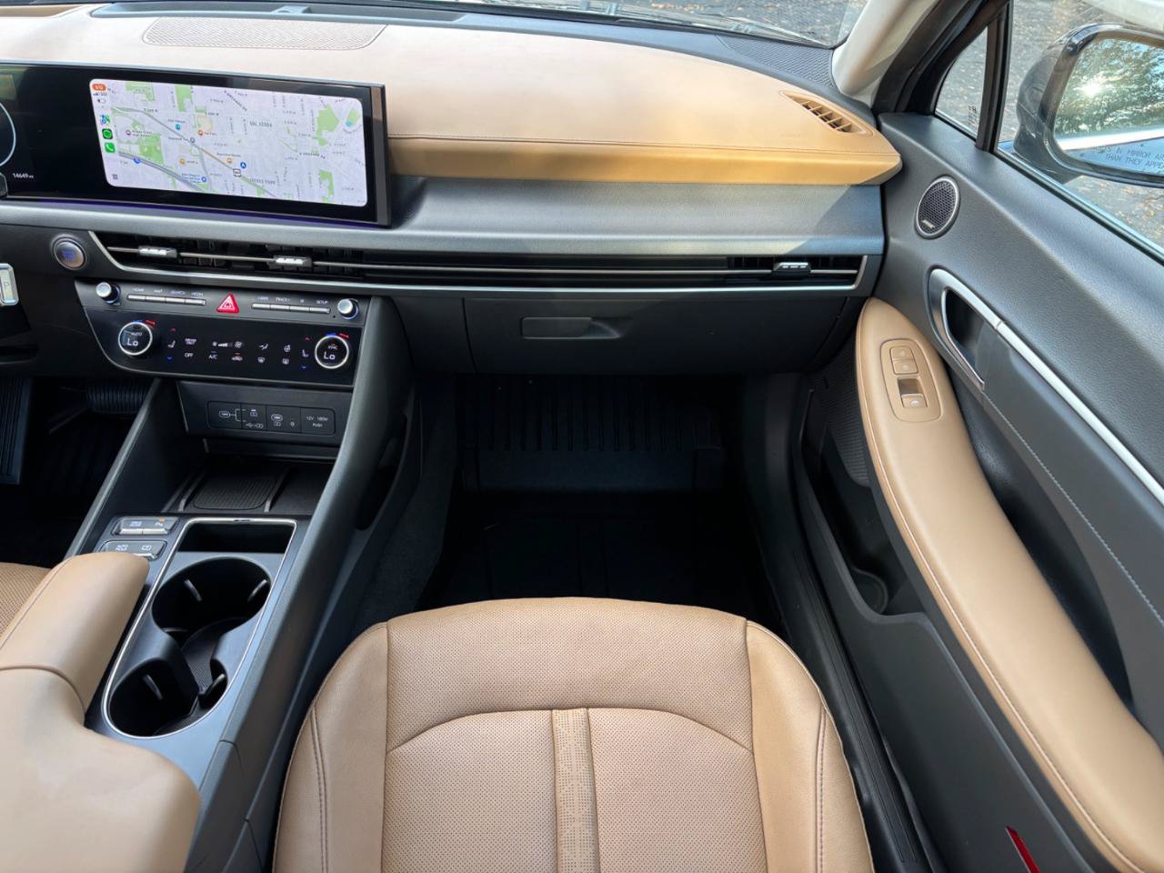 Used 2024 Hyundai Sonata Limited FWD image 19
