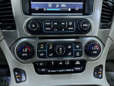 Used 2018 GMC Yukon Denali w/ Denali Ultimate Package AWD/4WD image 24