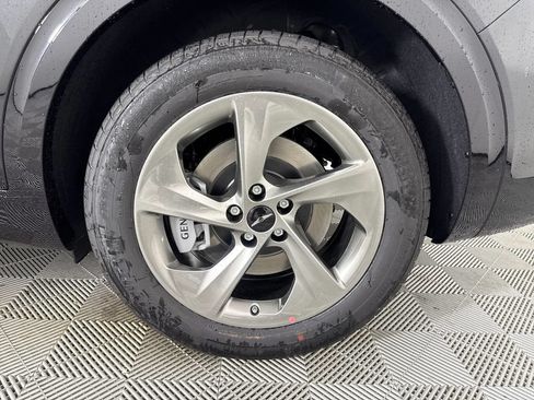 New 2026 Genesis GV70 2.5T Select AWD/4WD image 12