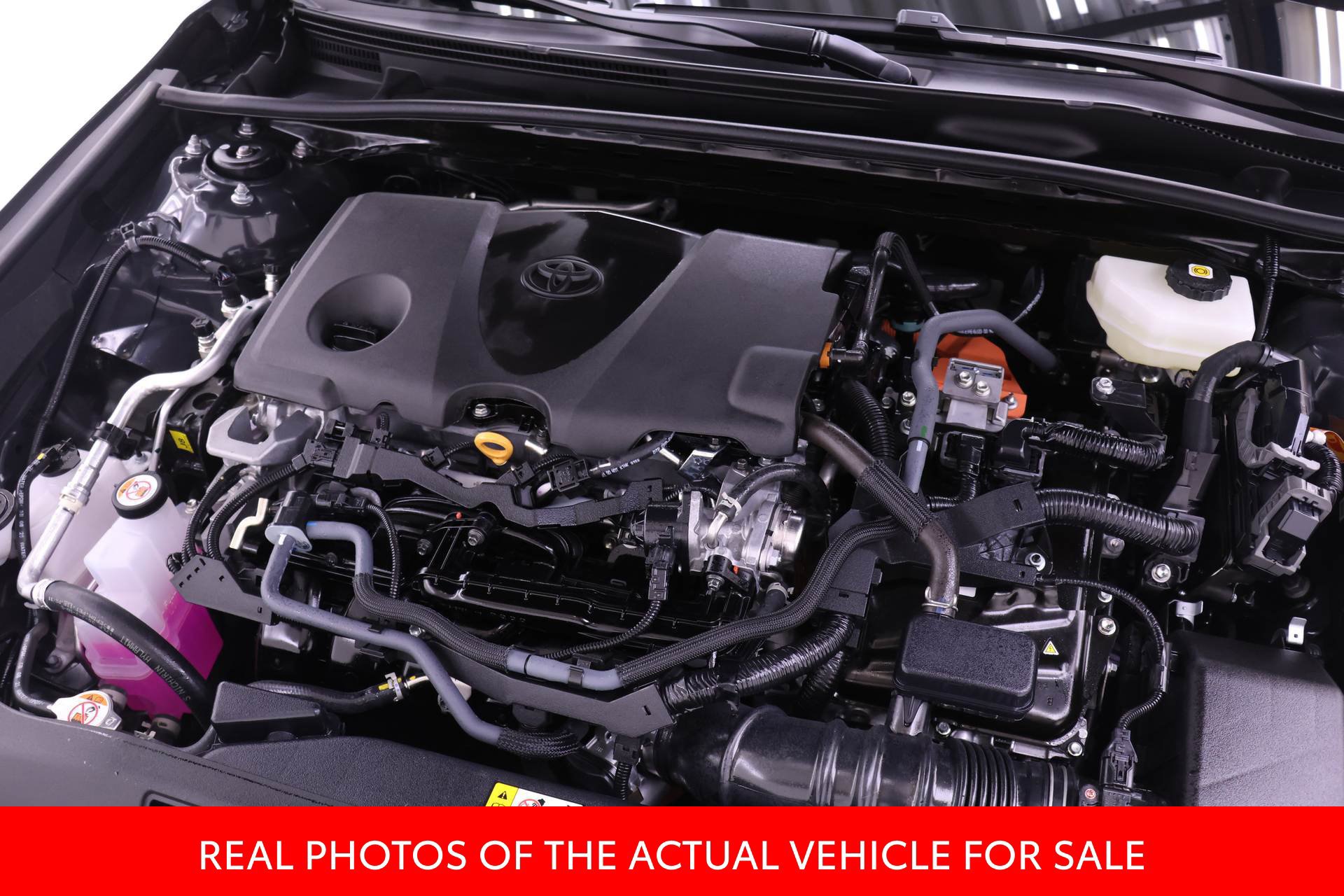 Used 2026 Toyota Camry LE w/ Convenience Package FWD image 17