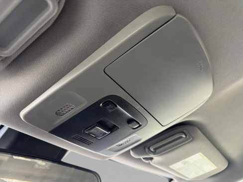 Used 2022 Toyota Camry LE image 25