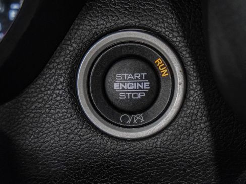 Used 2024 RAM 3500 Tradesman w/ Chrome Appearance Group AWD/4WD image 20
