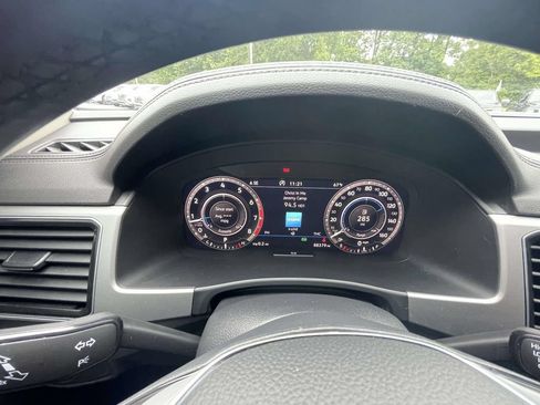 Used 2019 Volkswagen Atlas SEL FWD image 21