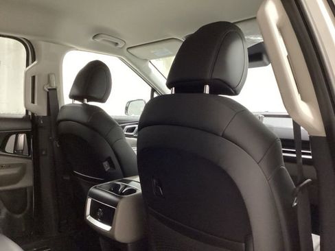 New 2026 Kia Carnival image 11