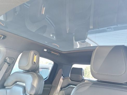 Used 2025 Rivian R1T Adventure AWD/4WD image 18