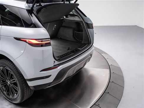 Used 2026 Land Rover Range Rover Evoque S AWD/4WD image 32