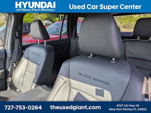 Used 2024 Honda Passport Black Edition image 3