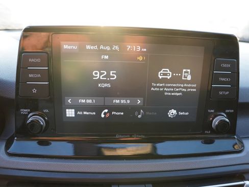 Used 2023 Kia Seltos LX AWD/4WD image 5