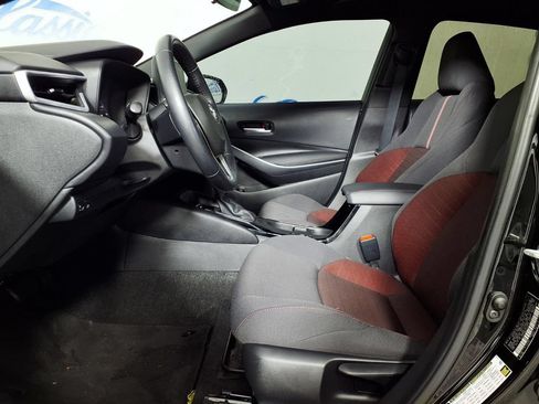 Used 2023 Toyota Corolla SE FWD image 8