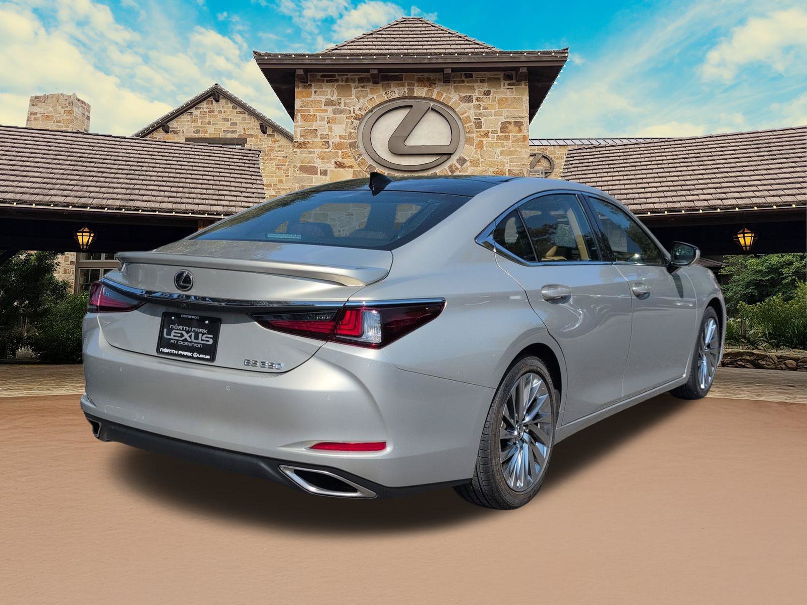 Certified 2023 Lexus ES 350 Ultra Luxury w/ Accessory Package (Z2) FWD image 2