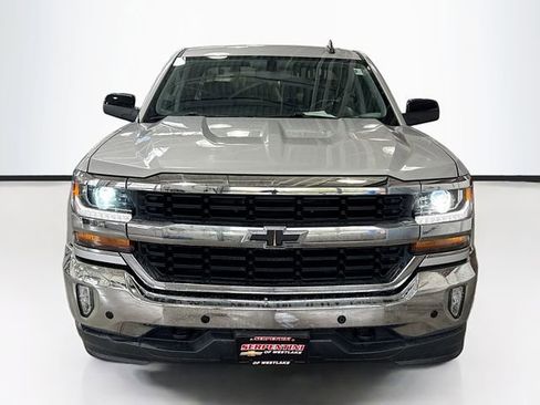 Used 2018 Chevrolet Silverado 1500 LT w/ All Star Edition AWD/4WD image 4