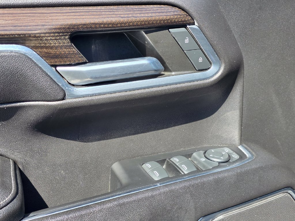 Used 2023 Chevrolet Silverado 1500 RST AWD/4WD image 14