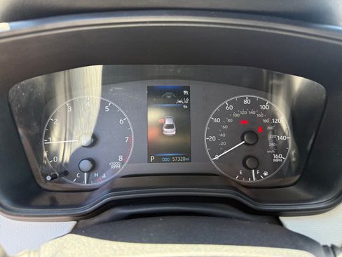Used 2023 Toyota Corolla SE FWD image 11