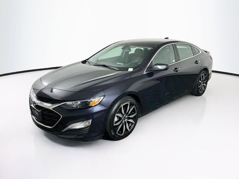 Used 2022 Chevrolet Malibu RS FWD image 3