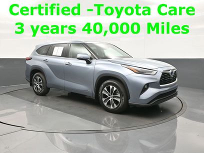 Used 2022 Toyota Highlander XLE