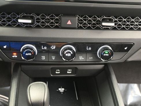 Certified 2026 Honda Accord SE image 16
