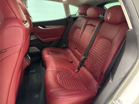 Used 2019 Maserati Levante GTS image 41