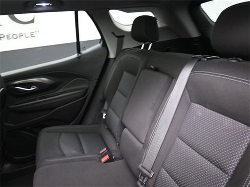 Used 2023 GMC Terrain SLE w/ Driver Convenience Package image 20