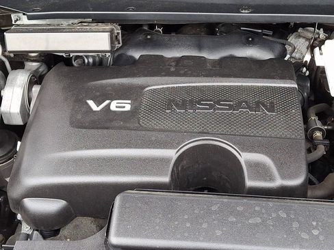 Used 2019 Nissan Pathfinder SL AWD/4WD image 31