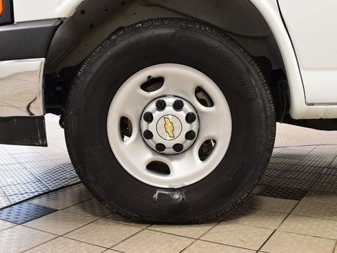 New 2025 Chevrolet Express 3500 w/ Power Convenience Package RWD image 15
