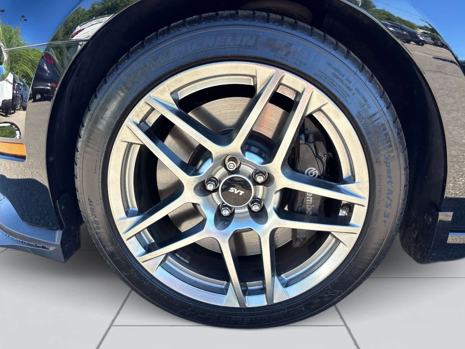 Used 2013 Ford Mustang Shelby GT500 RWD image 8