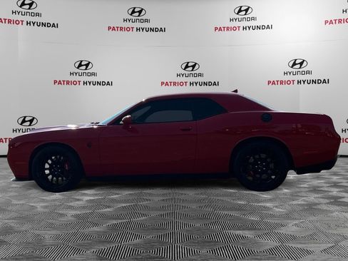 Used 2023 Dodge Challenger SRT Hellcat w/ Driver Convenience Group image 6