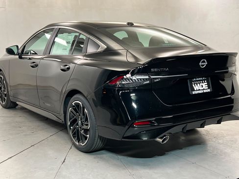 New 2026 Nissan Sentra SR FWD image 3
