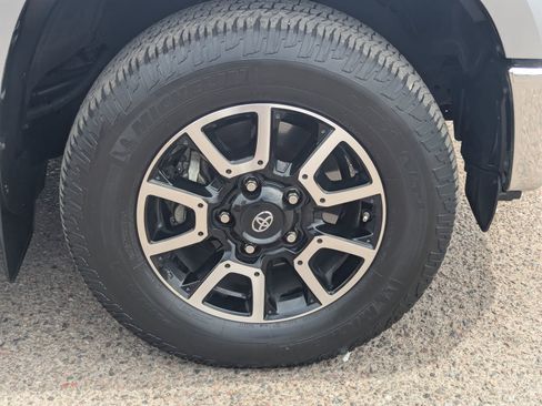 Used 2020 Toyota Tundra SR5 w/ TRD Off-Road Plus Package image 9