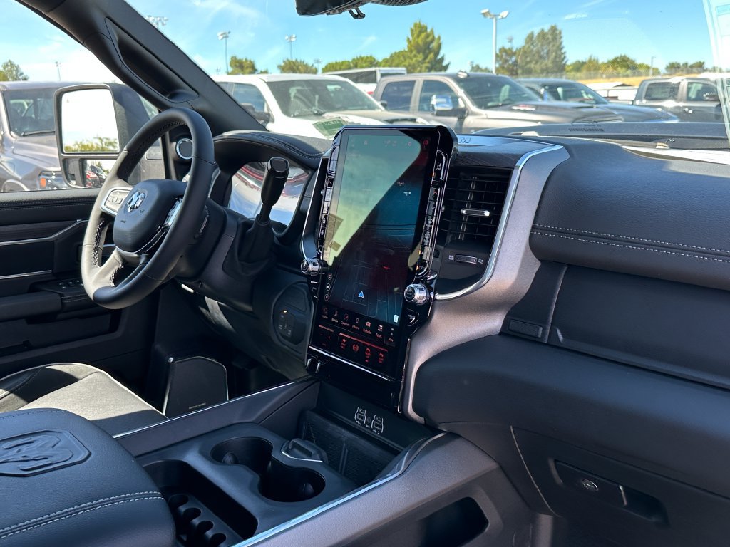 New 2026 RAM 2500 Laramie AWD/4WD image 41