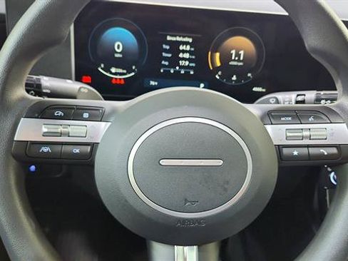Used 2026 Hyundai Santa Cruz SEL FWD image 15