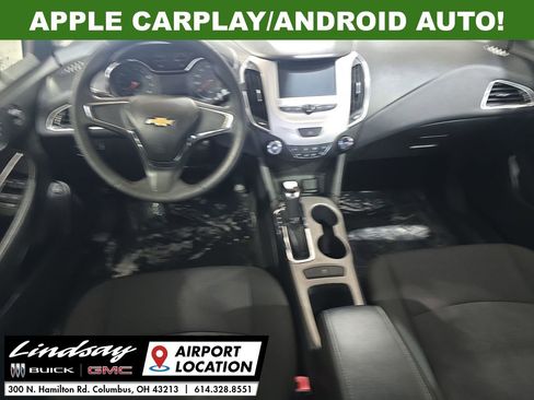 Used 2018 Chevrolet Cruze LS image 10