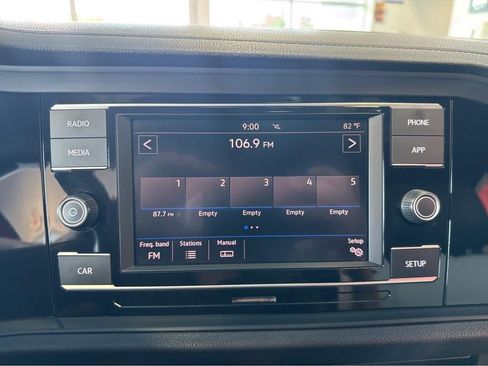 Used 2019 Volkswagen Jetta R-Line FWD image 25