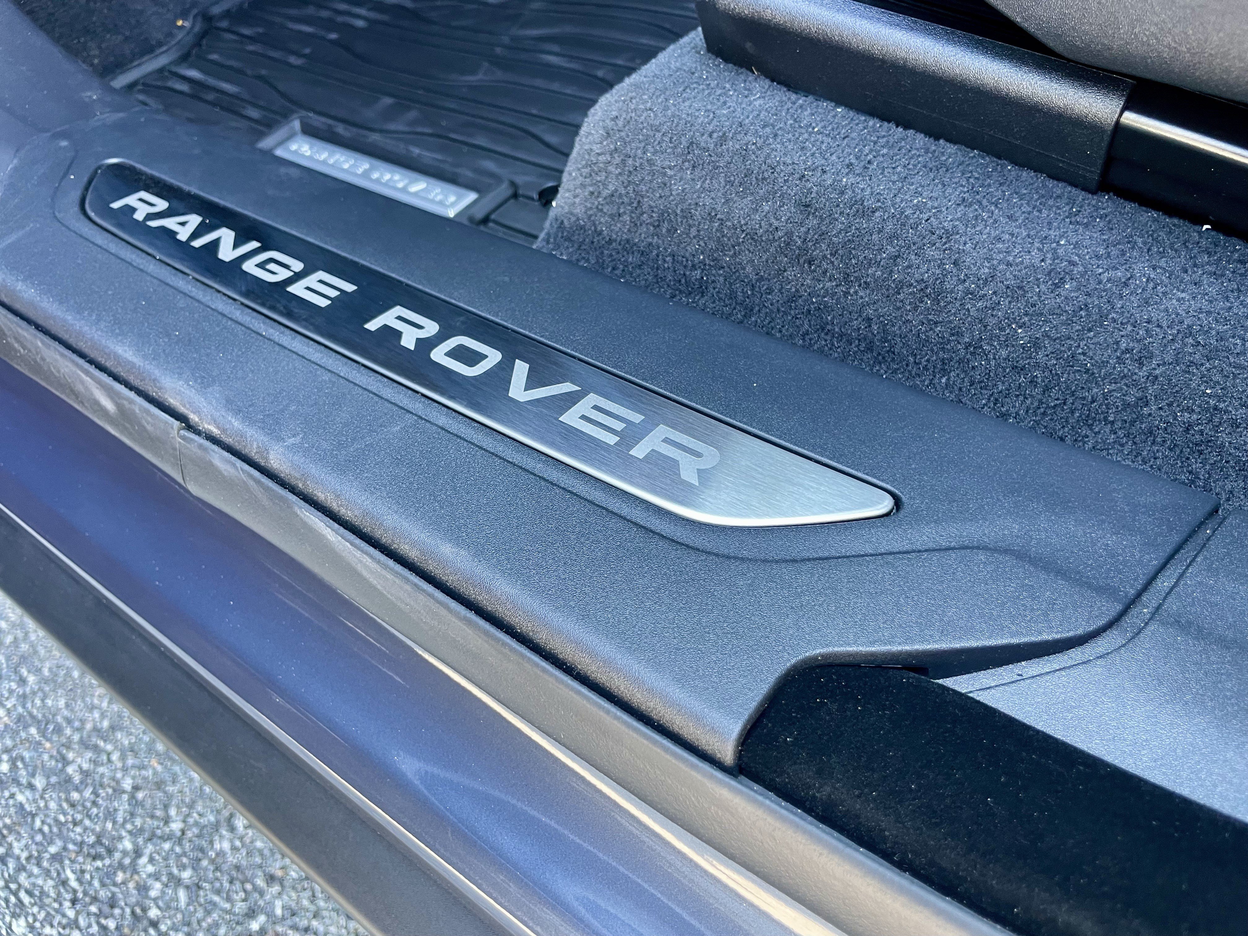 New 2026 Land Rover Range Rover Velar S AWD/4WD image 39