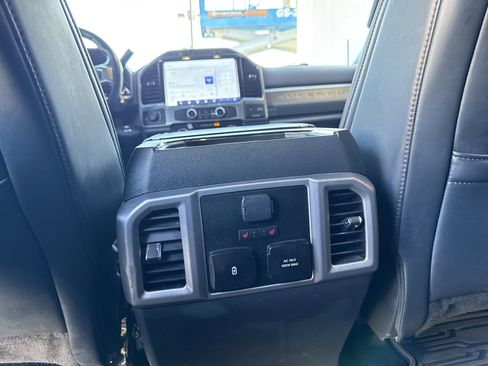 Used 2022 Ford F250 Platinum image 26