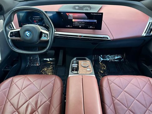 Used 2023 BMW iX M60 image 14