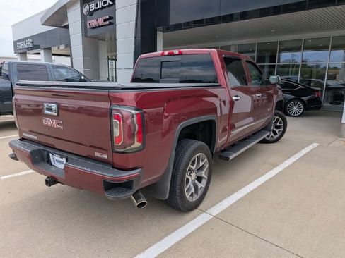 Used 2016 GMC Sierra 1500 SLT w/ All-Terrain Package AWD/4WD image 2