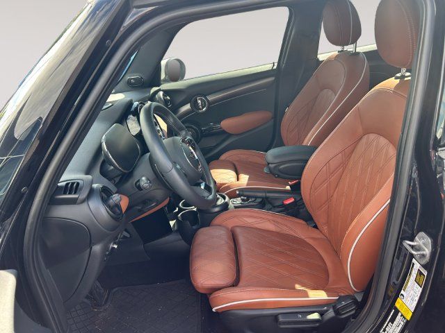 Used 2023 MINI Cooper S FWD image 9