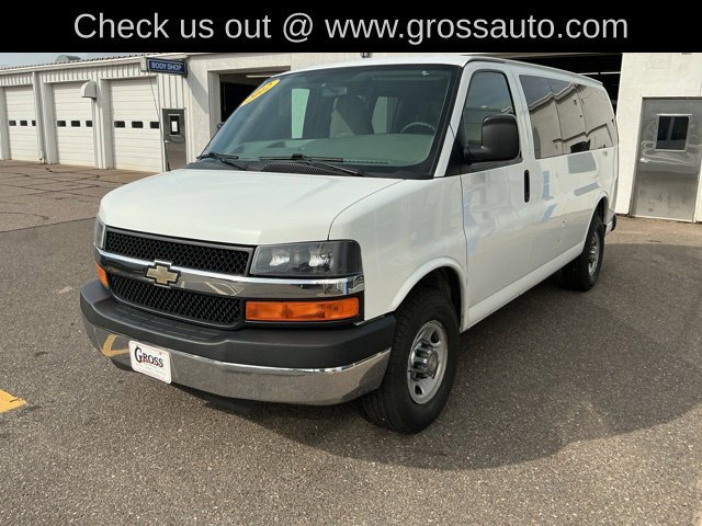Used 2012 Chevrolet Express 3500 LT w/ LT Preferred Equipment Group RWD image 4