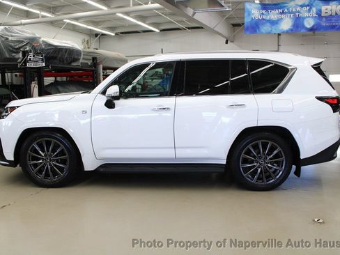 Used 2024 Lexus LX 600 F Sport AWD/4WD image 4